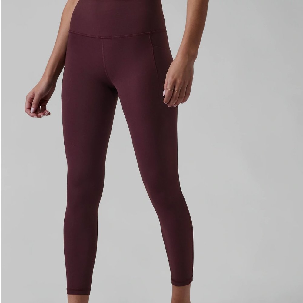 Athleta Ultimate stash pocket tight